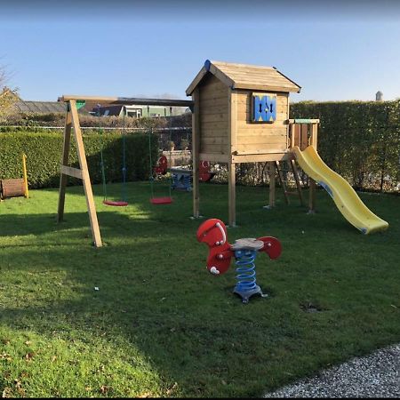 Ferienpark Vislust Haus De Graaf Niederlande Ijsselmeer Wervershoof Exteriör bild
